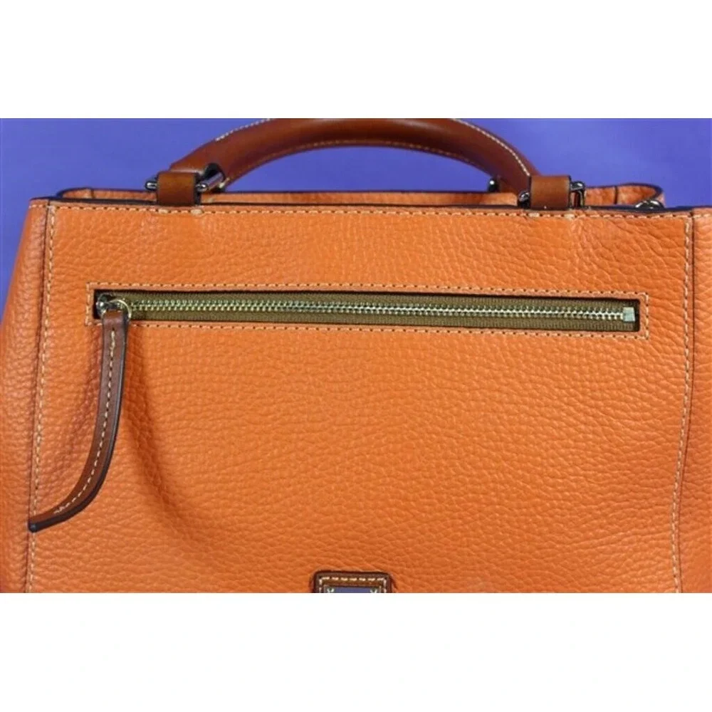 Dooney & Bourke beautiful dooney
